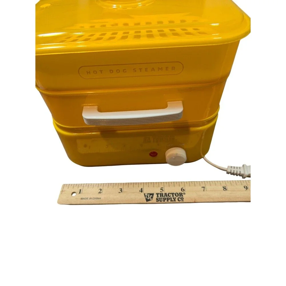 Nostalgia Oscar Mayer Diner-Style Hot Dog Steamer& Bun Warmer, 8 Hot Dogs